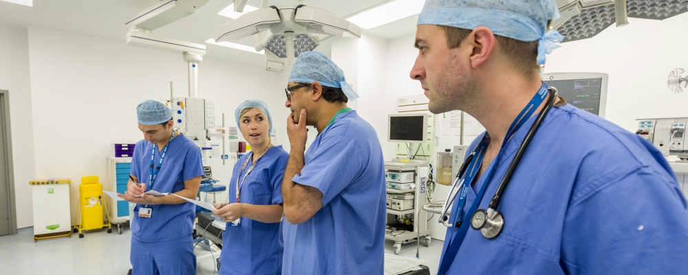Doctors preparing for theatre