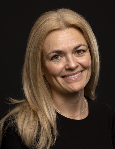 Dr Kirsty Maclennan